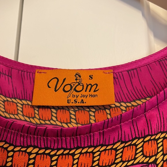 Brand new ! ( tag removed ) 100% silk blouse , made in USA - Picture 3 of 6